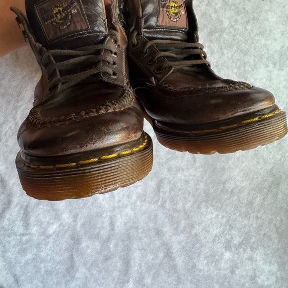 Vintage Dr. Martens Dark Brown Leather Men's Boots made in England - Picture 8 of 11